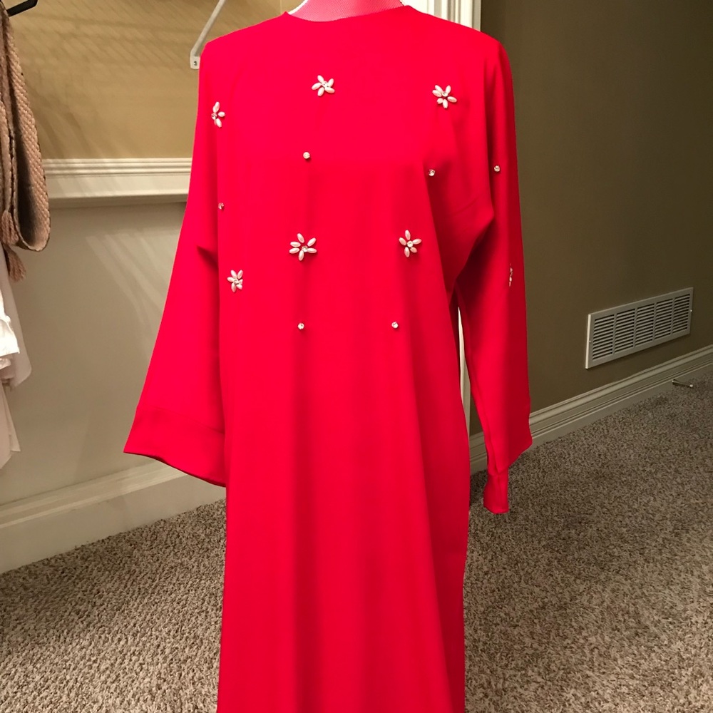 Red modanisa abaya